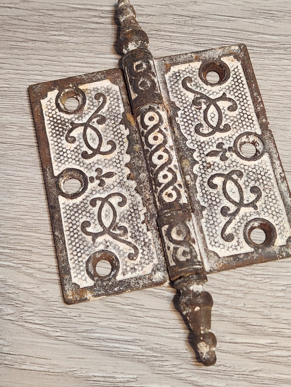 2 VTG Victorian Antique Iron Ornate Steeple Tipped Door Hinge 3.5 Cast Iron - Picture 2 of 11